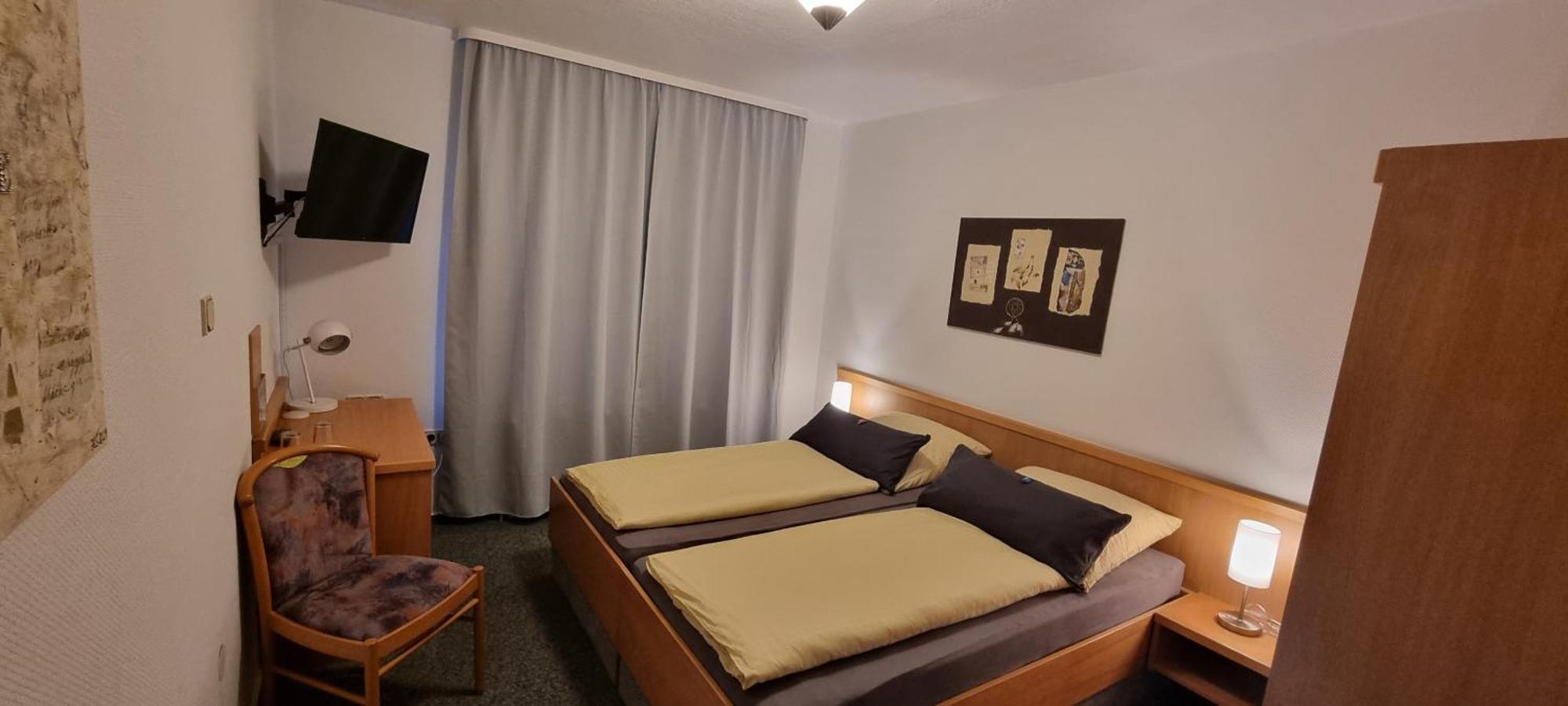 Hotel Alt Oesselse Sarstedt Quarto foto